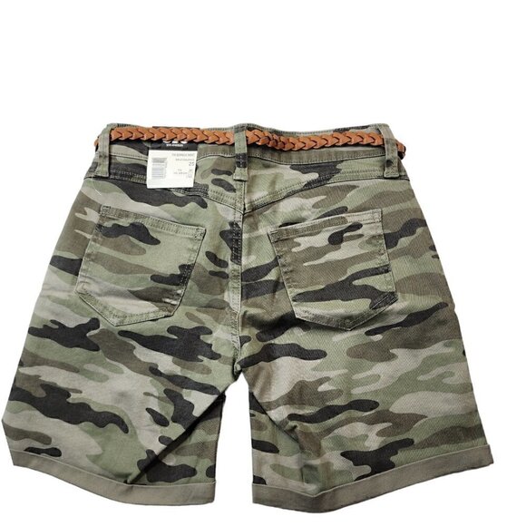 G by Guess Womens Fin Bermuda Short Camouflaged‎ Size 25 (2) - Picture 8 of 8